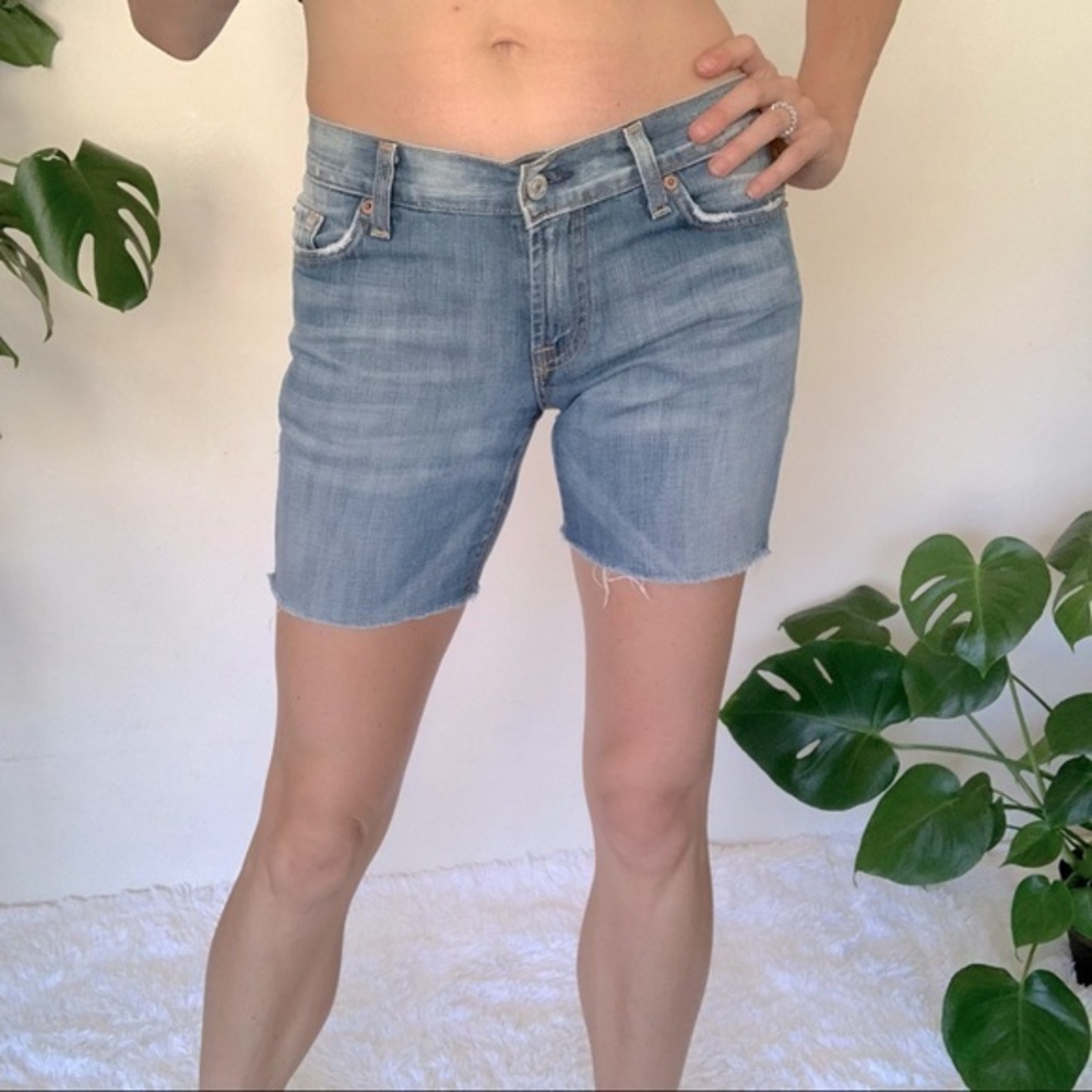 7 for all Mankind 27 Jeans Cut Offs